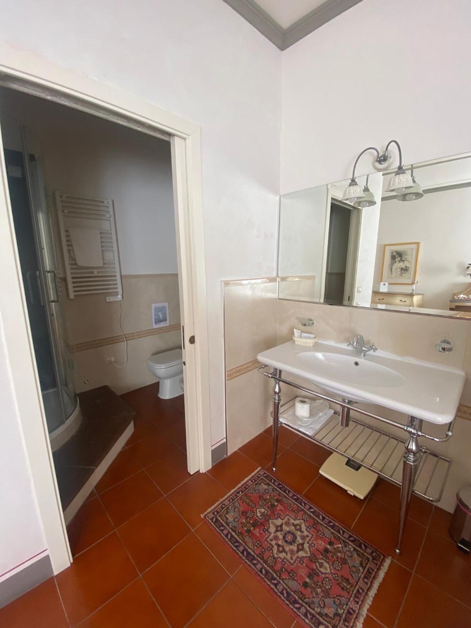 מונטווארקי Palazzo Mari Suite & Rooms B&B מראה חיצוני תמונה